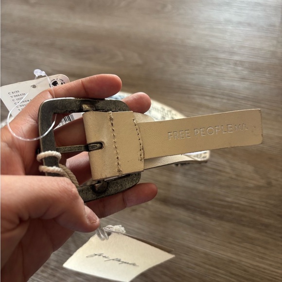 NEW Free People Off The Record Stud Belt - Picture 8 of 10